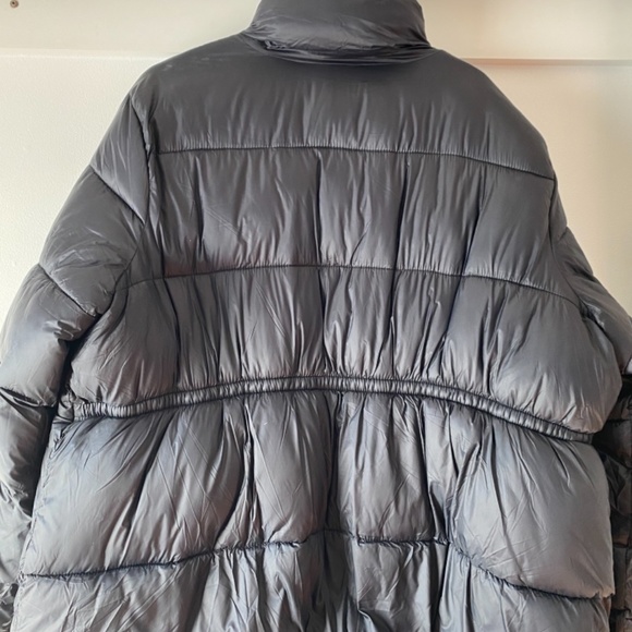 Old navy puffer coat - Picture 2 of 2